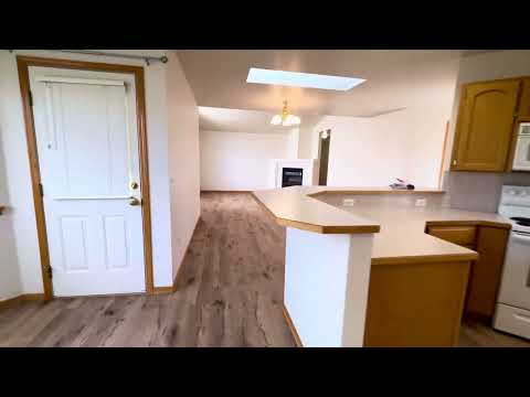 Great 2-Bedroom Home in Loveland! property video