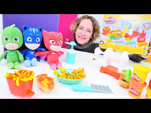 PlayDoh Spielzeugset - Nicole macht für die Pyjamahelden Pommes - Video für Kinder