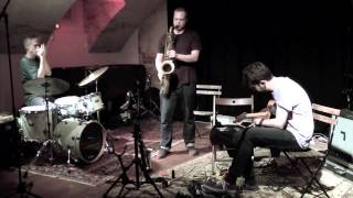 Tree Ear live at Sonarraum Bern 2