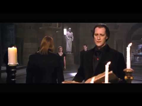 Breaking Dawn Parte 2 - Clip 1 "Comunicare un crimine"