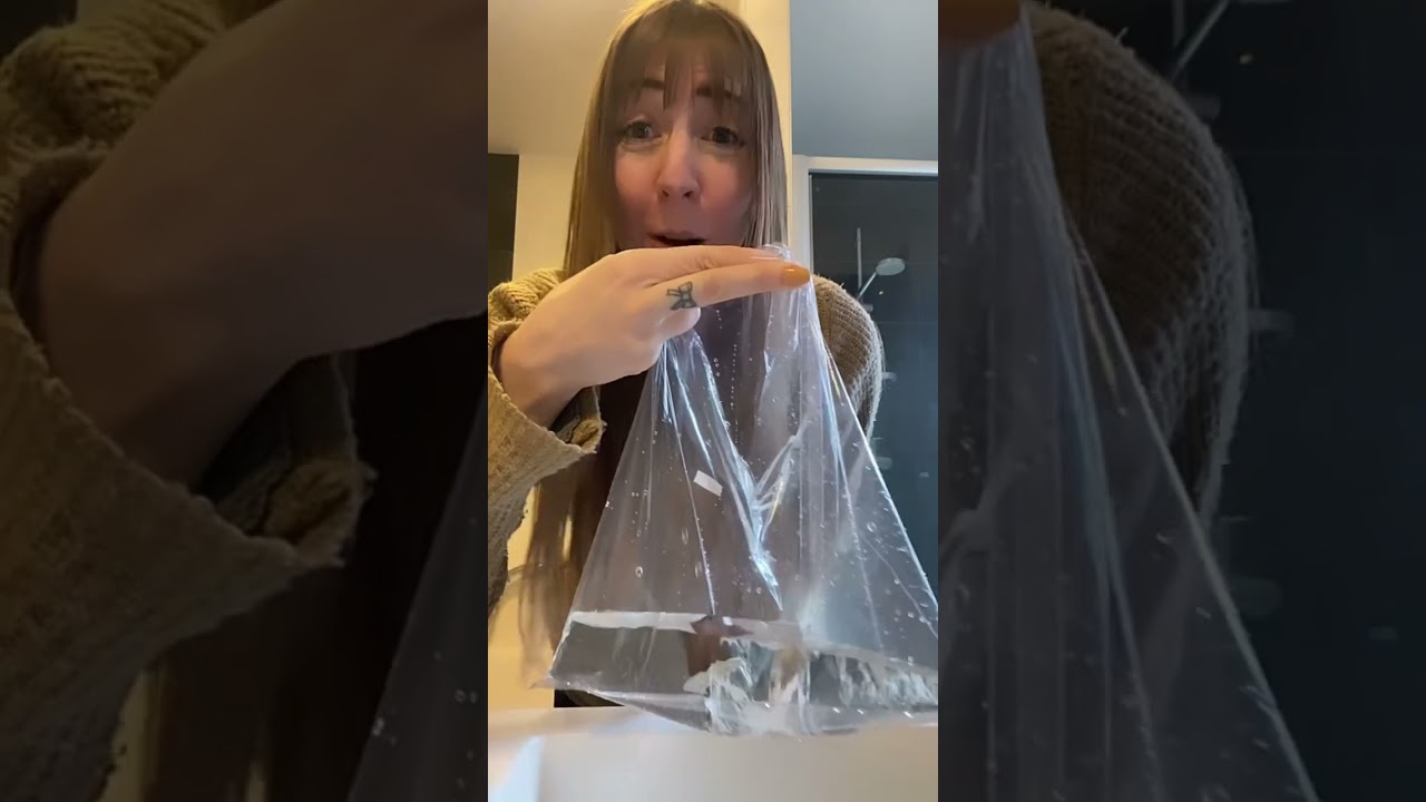 Een plastic zak vullen met water en er een Nespresso capsule in smijten #short #shorts #lol