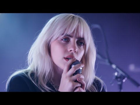 "Creep" - Radiohead (Acoustic cover by Billie Eilish)