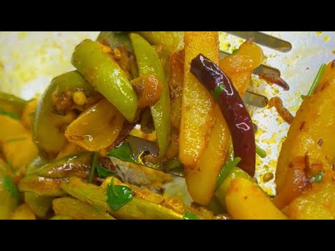 आलू परवल की मसालेदार सूखी सब्ज़ी