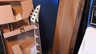 Video thumbnail for Jackson X Series Signature David Ellefson 30th Anniversary Concert Bass CBX IV Quicksilver un boxing by Sanitys Void
