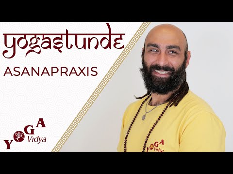 Yogastunde Mittelstufe "Herzensweg" mit Gajendra - Yoga Vidya Live,  21.04.2022, 16:15 Uhr