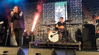 The Screaming Jets - Think @ The Metro