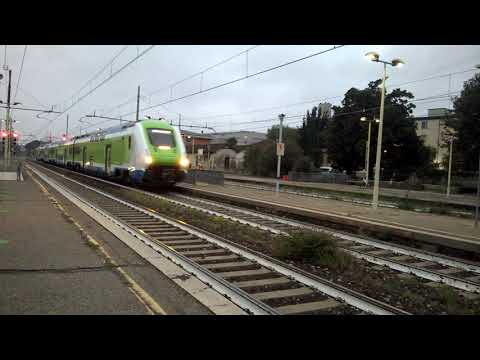 ETR421 016 Trenord - Milano Greco - 25/09/2020