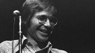 John Denver "On The Road"