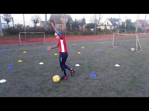 Drybling, zwody, strzały. Trening #1