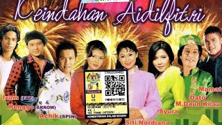 Download lagu Keindahan Aidilfitri Live - Achik, Mamat, Elyana & Siti Nordiana mp3