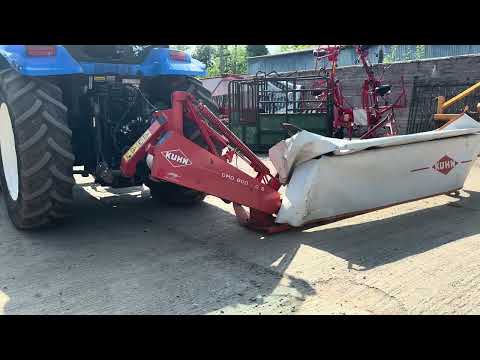 Kuhn GMD800 Side Mounted Disc Mower - Image 2