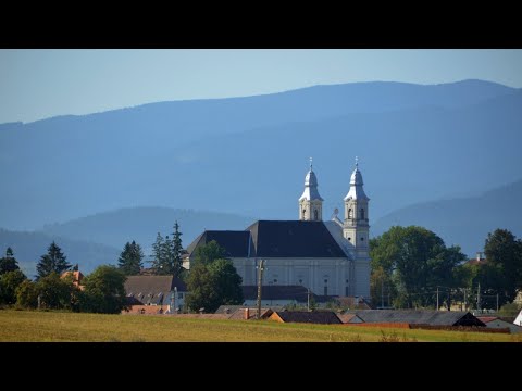 Vasárnap - Úrnapja. Élő közvetítés 10:30 -tól. Június 14. 2020