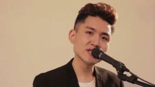White Ribbon Live Music Featuring Nat Wu on Mandarin Love Songs Medley