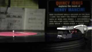 Quincy Jones plays: Pink Panther Theme &amp; Peter Gunn