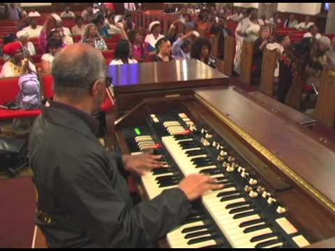 Chris Foreman Plays at Jimmy McGriff's Memorial - Killer B3 - Hammond Organ Documentary