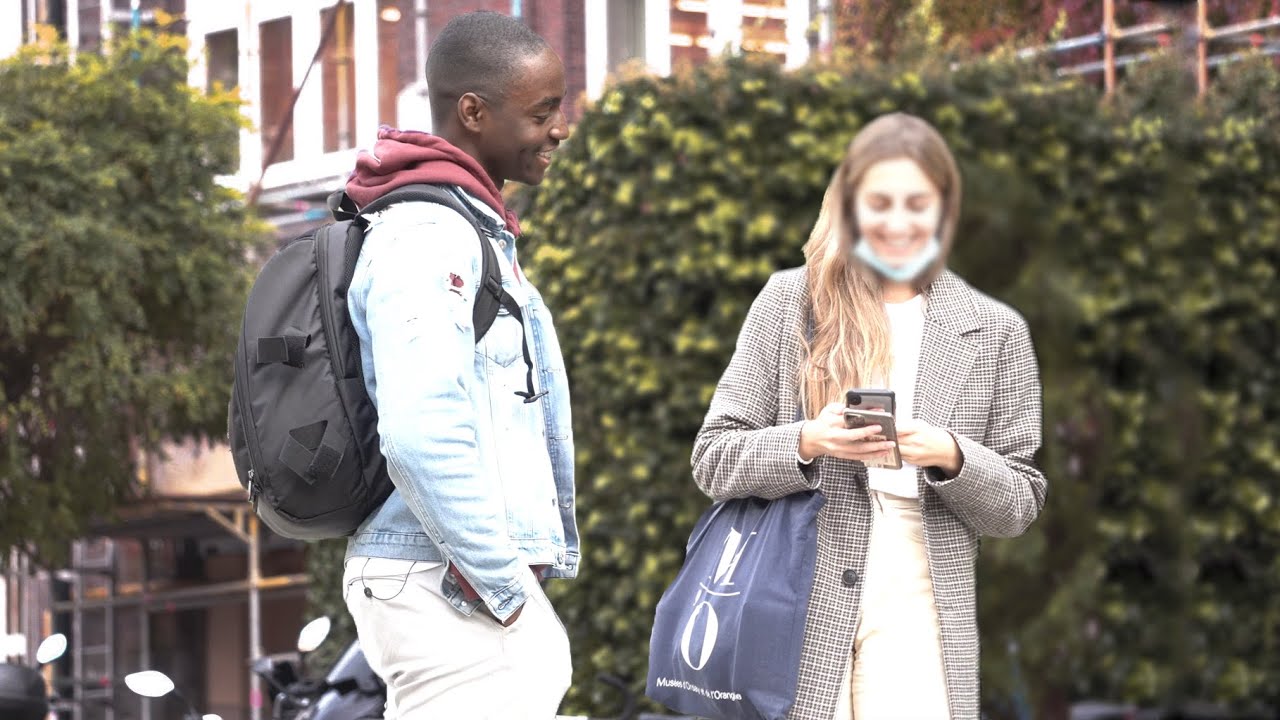 COMMENT ABORDER UNE FILLE DANS LA RUE (camera cachée)