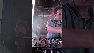 Download lagu I think she was enjoying my set | Laidback Luke DJ mp3 Download lagu I think she was enjoying my set | Laidback Luke DJ mp3