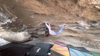 Video thumbnail of Baby Martini, V6. Hueco Tanks