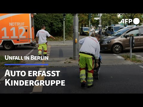 Unfall: Auto erfasst Kindergruppe | AFP