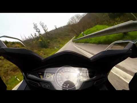 Honda VFR800F - Spirited Mountain Ride | V4 Vtec Fun