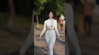beautiful girl street fashion tiktok #chinesefashion #mejoresstreetfashion #shorts