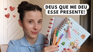 DEUS SE IMPORTA COM OS DETALHES🌹Um Pai que cuida dos seus filhos em todos os momentos!