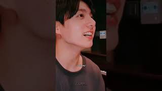 Download lagu Not Jungkook being shocked by BTS song 😆 (Cr :FJk917_) #Jungkook #BTS #paradise mp3