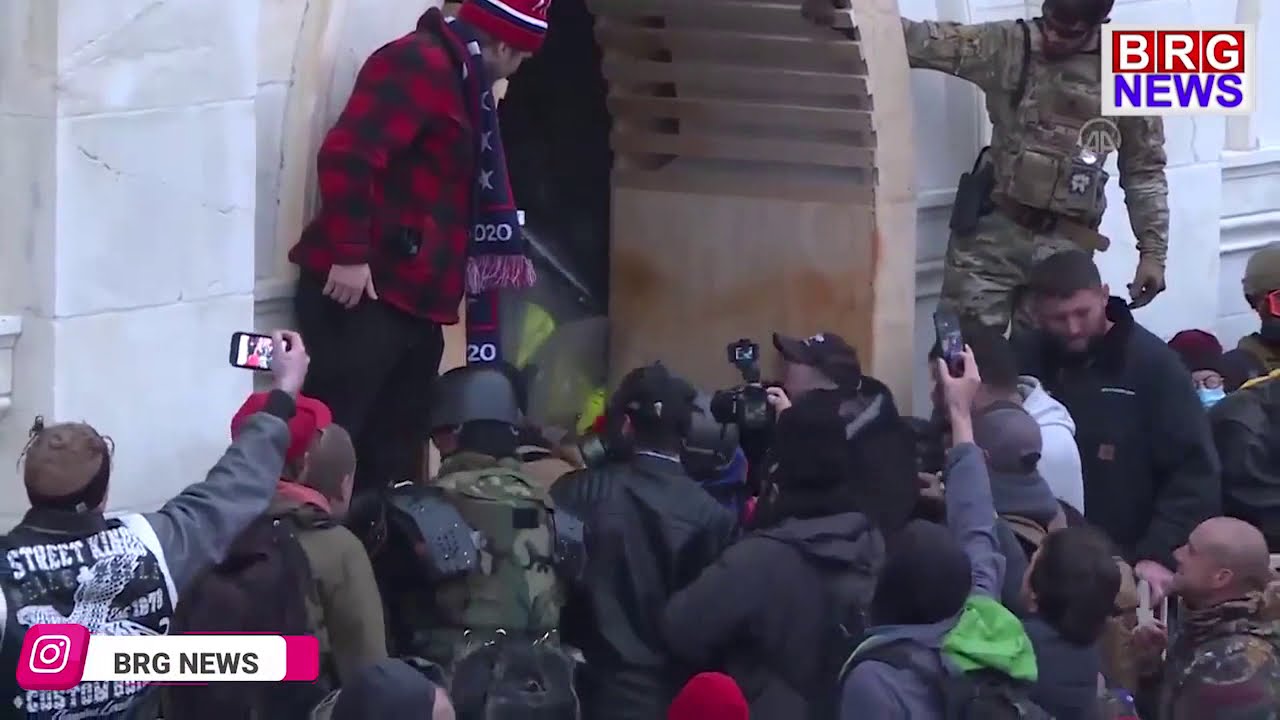 Viral Video : Pro-Trump rioters storm US Capitol | Washington D.C. under curfew after riots