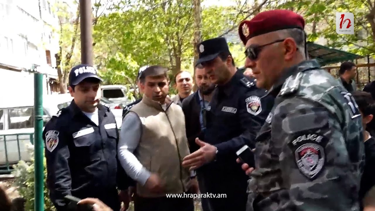 Արցախցի ակտիվիստիը լկտի պահվածք է ցուցաբերել 24News-ի լրագրողի նկատմամբ