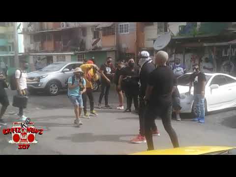 Chamaco ft Mr Fox (Detras de Camara) Feria Colón