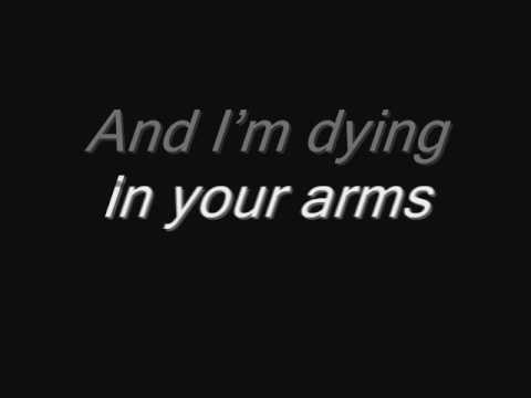 Destine - In your arms (lyrics)
