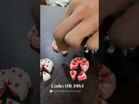 Miniature Cake Slice (3963)