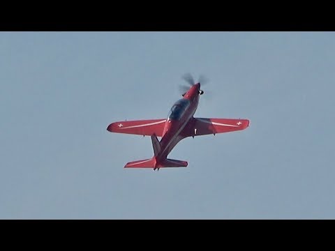 Pilatus PC-21 Swiss Air Force flying Display Emmen AirShow 2019