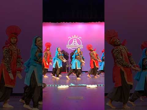 Gucci Gabru Viral Bhangra Dance Steps #bhangraempire #guccigabru #bestbhangra