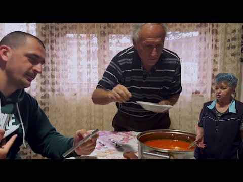 Baba sipala šećer u pasulj! *deda polomio tanjir* 😱