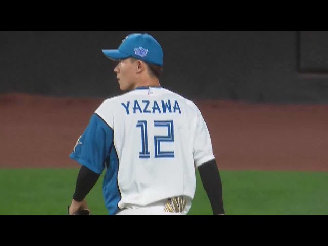 【5回表】恐れず飛び込んだ!! ファイターズ・矢澤宏太がライト前に落ちそうな打球をキャッチ!!  2023年5月23日 北海道日本ハムファイターズ 対 福岡ソフトバンクホークス