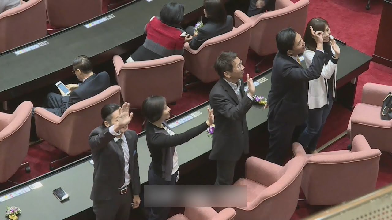 李惠仁新紀錄片《邁向權力之路》 反思民主自由真諦｜20221207 公視晚間新聞