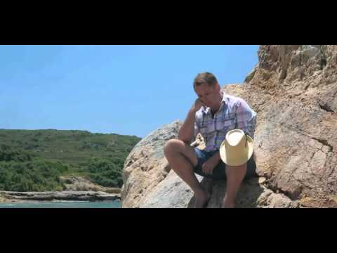 Mili si Elvis din Bărbuleşti   Hai vino la mine  Official