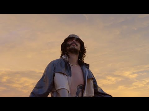 Sticky Fingers - Lekkerboy (Official Music Clip)