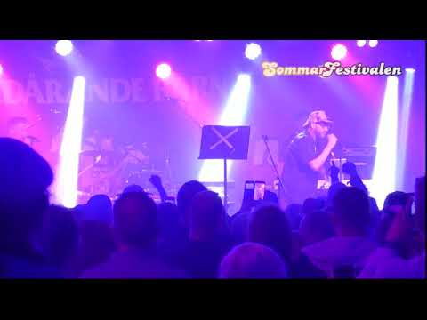 Bedårande Barn feat. Jan Törnblom - Stolt Och Stark - Live i Sölvesborg (2017-08-26)