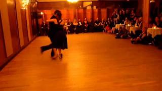 Argentine Tango: Daniela Pucci & Luis Bianchi Improvise "Fueron Tres Anos"
