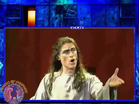download lagu mp3 mp4 La Festa Dei Folli Karaoke, download lagu La Festa Dei Folli Karaoke gratis, unduh video klip La Festa Dei Folli Karaoke