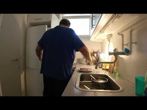 MongoTV_3523 - Danish Vlog - Smøre 2 RUGBRØDSMADDER Med RULLEPØLSE Fredag Formiddag og Snakker