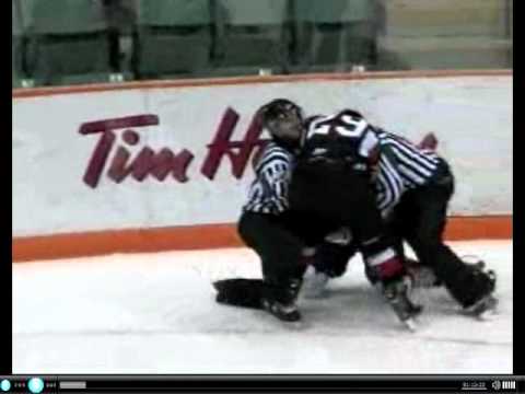 Keegan Lowe vs Wilson Dumais Nov 5, 2010