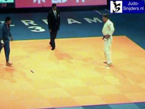 Judo 2009 Rotterdam: Cousins (GBR) - Hadfi (HUN) [-100kg].