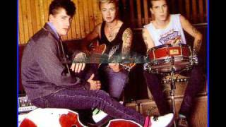 STRAY CATS - LUST IN LOVE