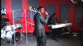 Keith Sweat performing &quot;Don&#39;t Stop Your Love&quot;