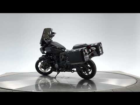 2022 HARLEY-DAVIDSON RA1250S PAN AMERICA 1250 SPECIAL in Vivid Black