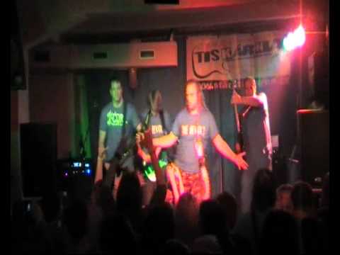 The Revolt - Listen To ME 26.3.2011