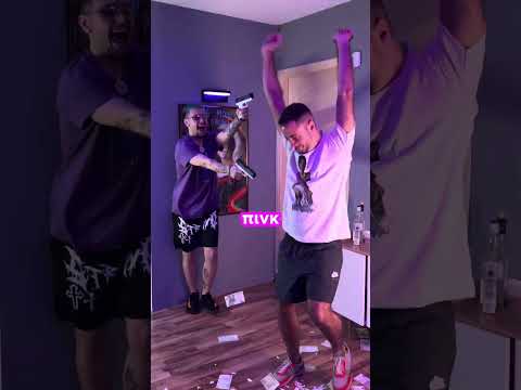 PINK🔥Mega Hit🔥 έρχεται!